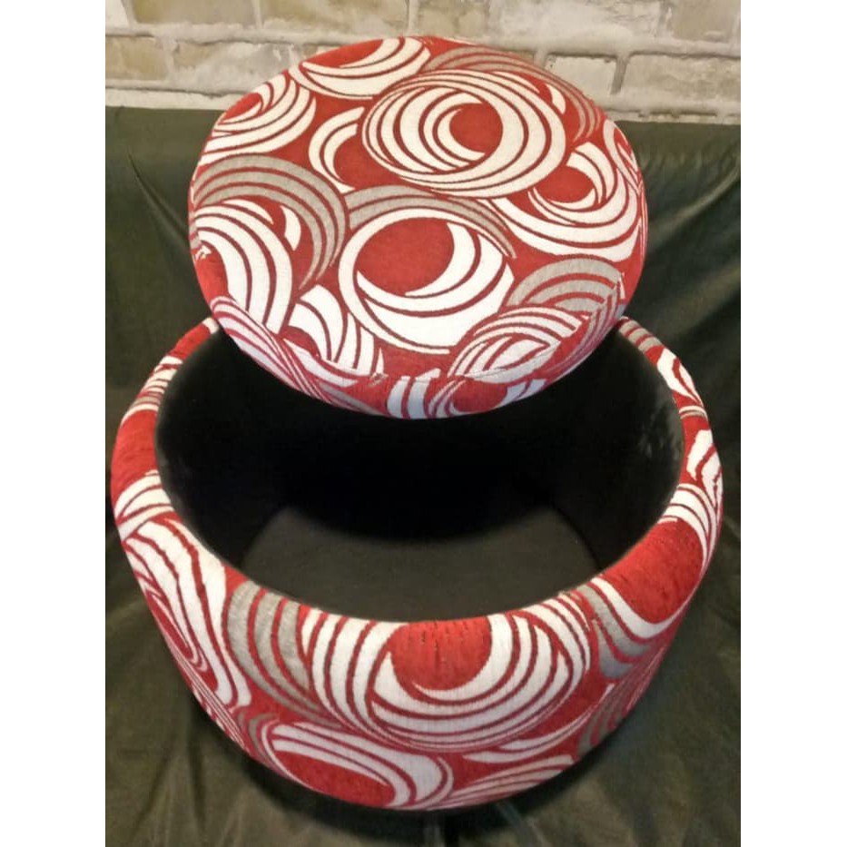TSS-151 Kursi Hago Big Ottoman salur merah | Hago Furniture.