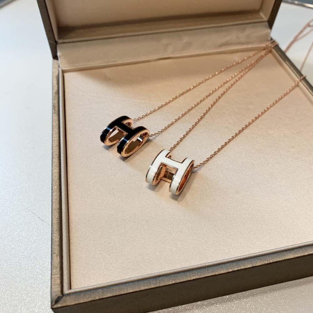 Kalung Huruf H Agustina Lucu Elegan Korea Aksesoris Harian Gadis Baja Titanium Perempuan Chokers