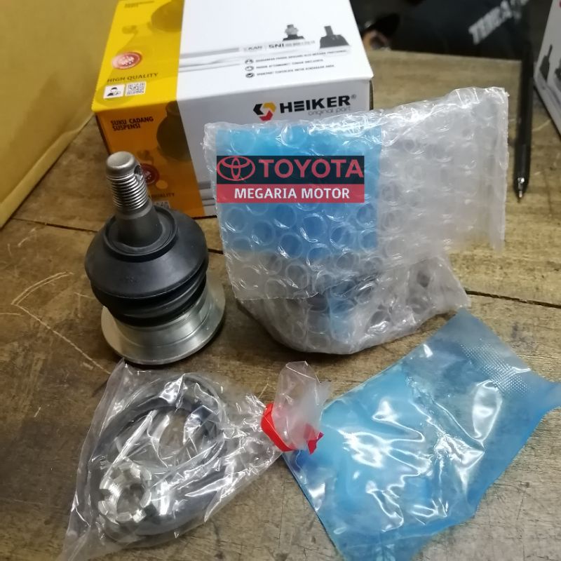 Ball Joint Upper Atas Innova Fortuner Hilux 2005 2015