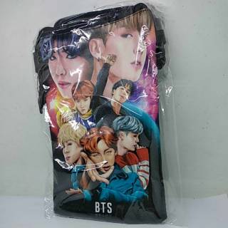 TAS SELEMPANG BTS SLING Bag BT21 Shopee Indonesia TAS SELEMPANG BTS SLING Bag BT21 Shopee Indonesia