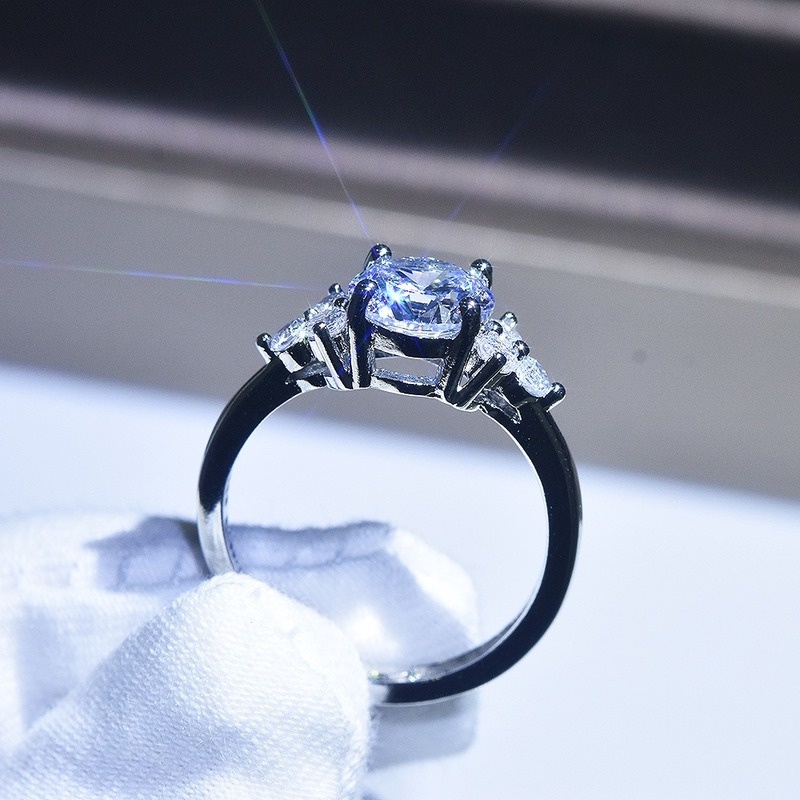 Pt950 Cincin Lapis Silver Model Terbuka Aksen Berlian Untuk Wanita