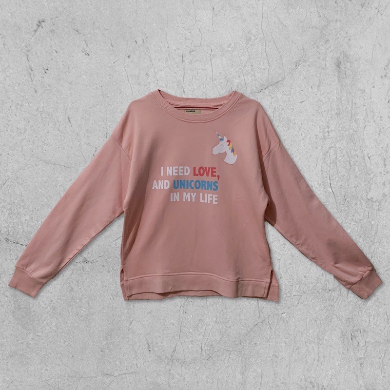Unicorn Sweater Pink Wanita Lengan Panjang Pull&Bear Pull and Bear Preloved