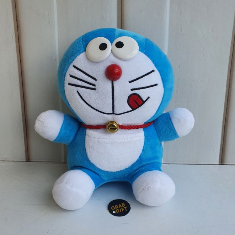 BONEKA DORAEMON 23cm BELL LONCENG NOBITA CUTE STAND BY ME