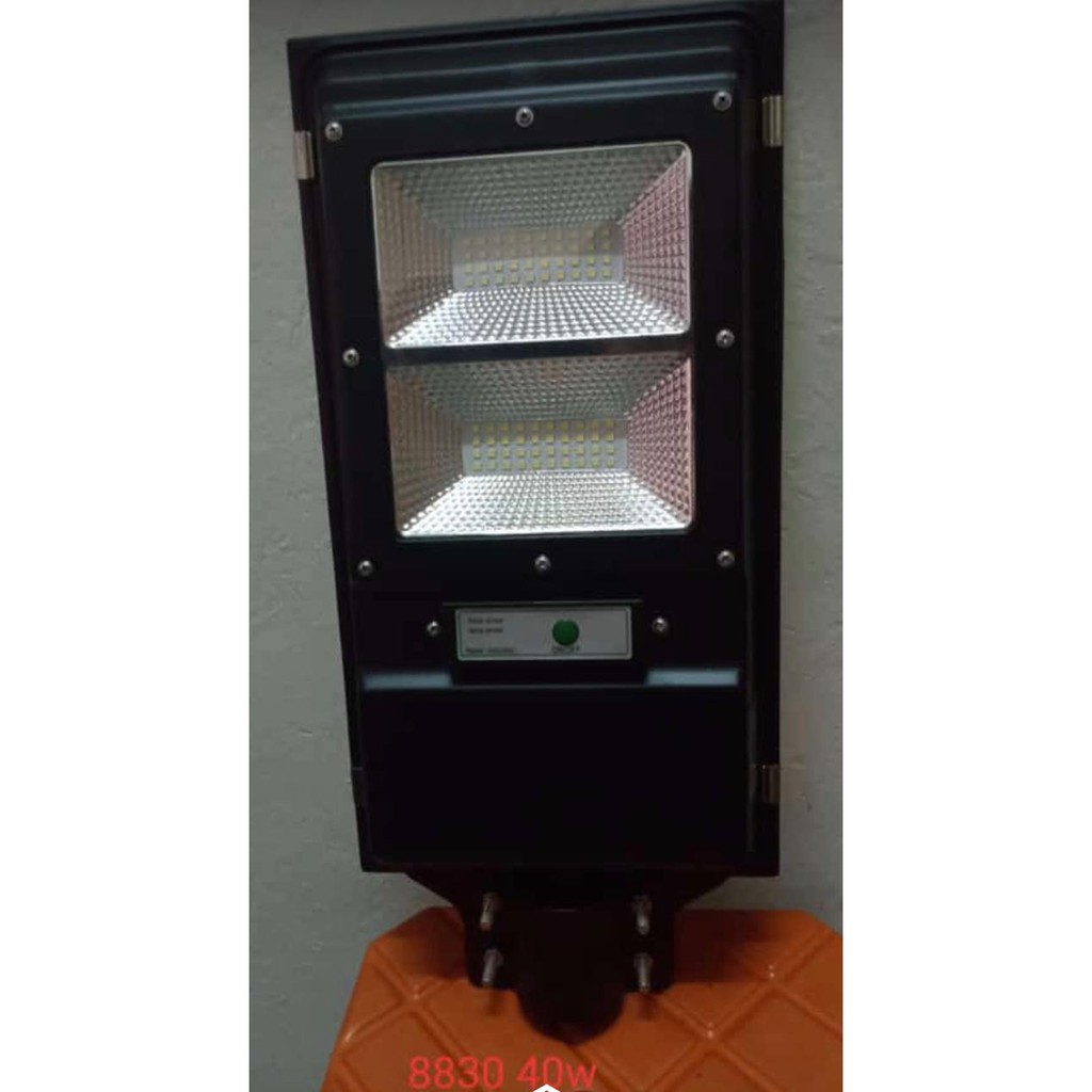 LAMPU JALAN SURYA LED 40 WATT PJU SOLAR CELL 40W PANEL 40WATT METAL