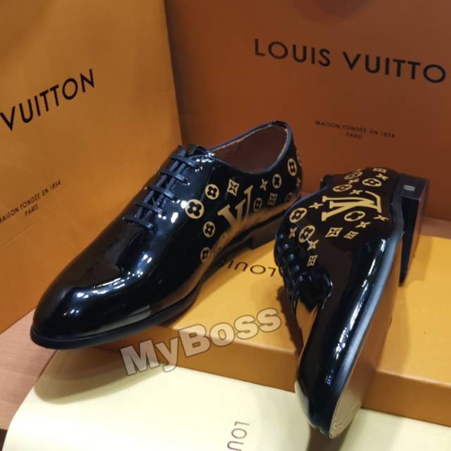 Sepatu pantofel lv mirror quality shoes lou is vuitton formal pria kantor