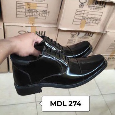 Sepatu kulit pria PDH polri TNI security guard PNS sepatu Kerja formal Tampil lebih keren