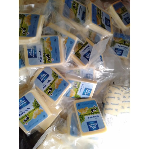 

GRA Keju Mozarella Oldenburger 200 gram/Impor Halal Dari Jerman