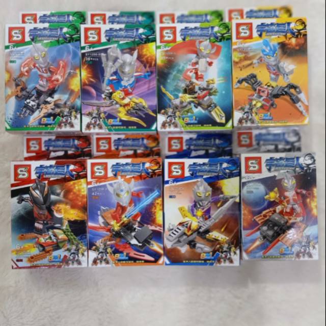 Lego ultraman murah set 8 pcs bisa menjadi robot besar