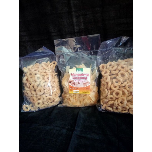 

manggleng singkong, lanting cumi oleh-oleh khas dieng
