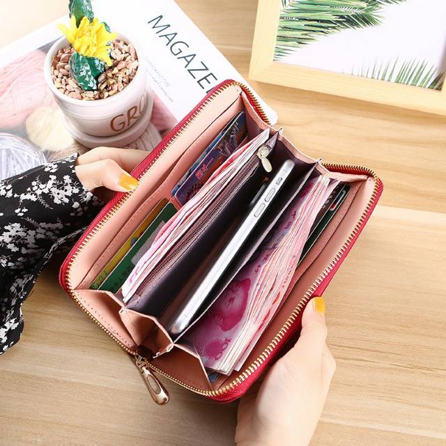 EV - D54 DOMPET PANJANG WANITA DENGAN MOTIF BERUANG LUCU