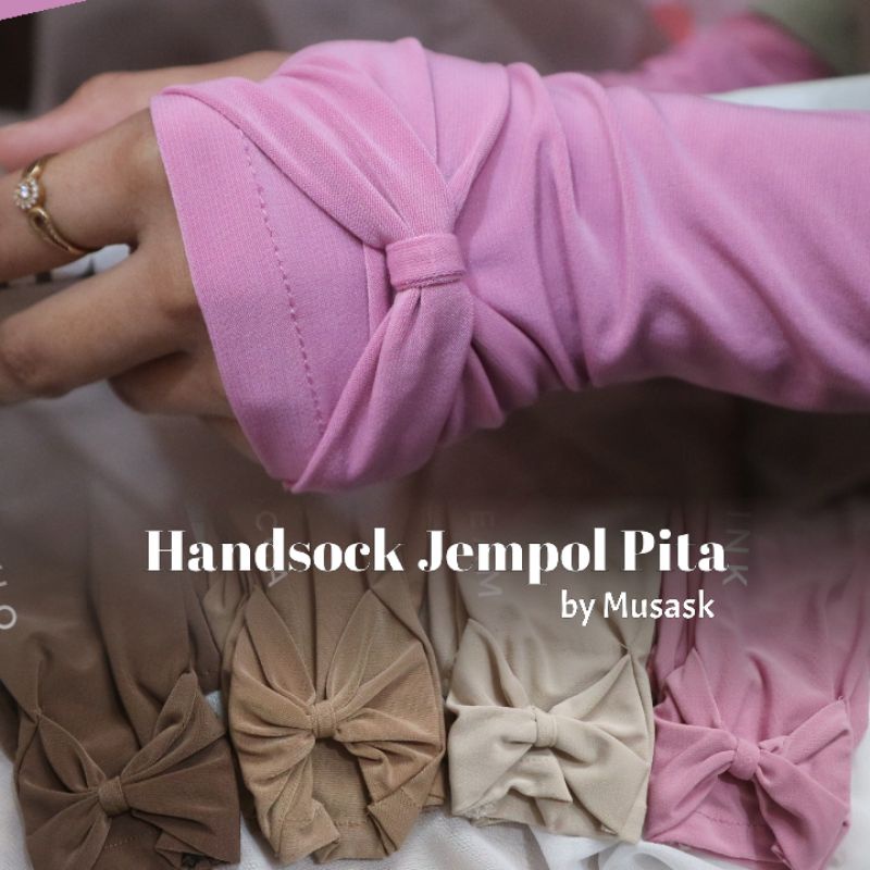 HANDSOCK JEMPOL PITA