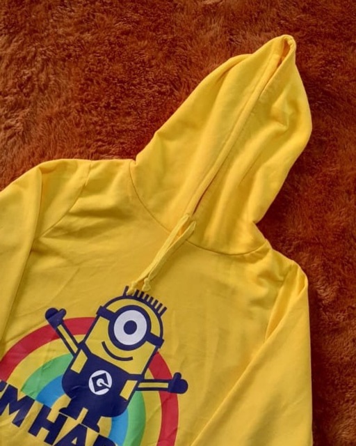 Sweater Hoodie Despicable Me Minion Yellow