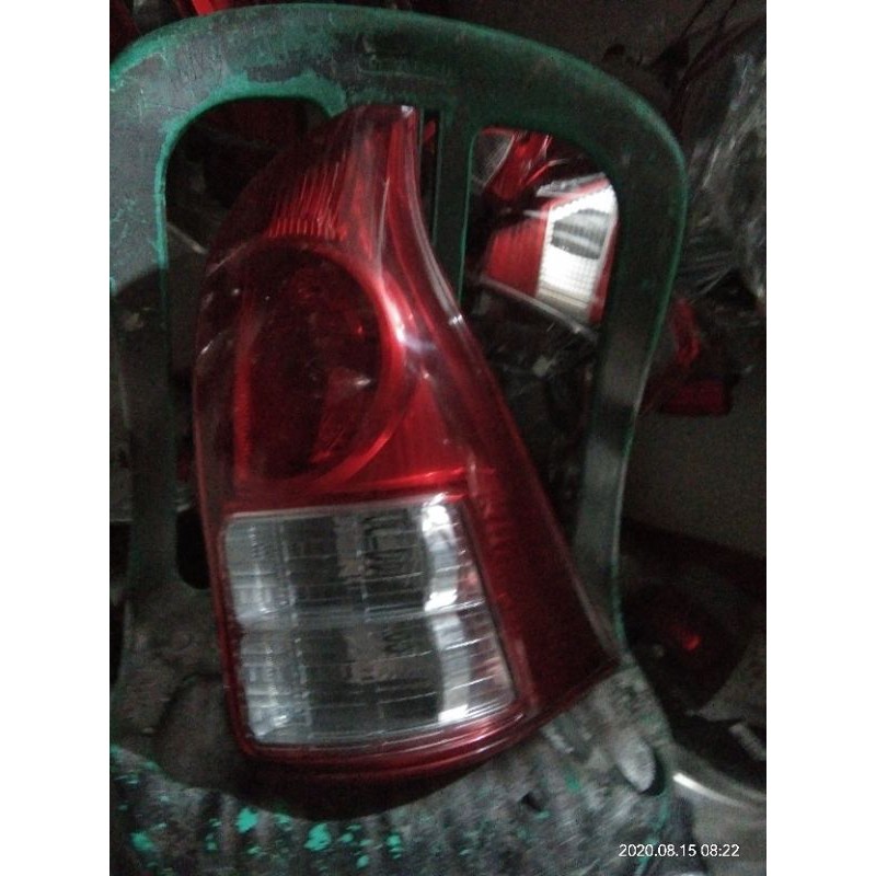 stoplamp lampu belakang avanza xenia 2014