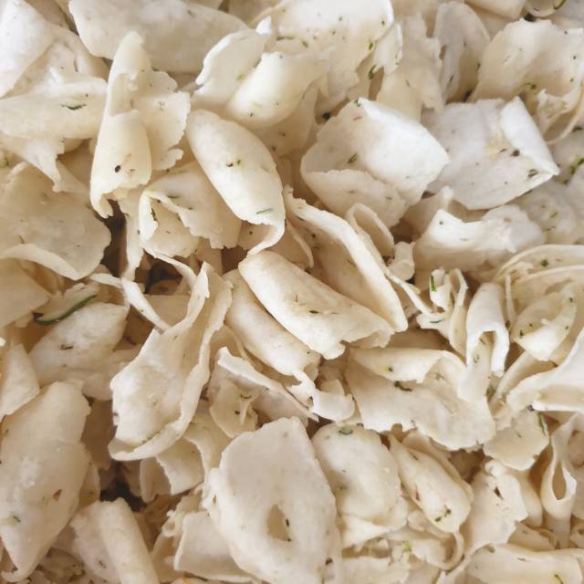 

Keripik Bawang Iris curah 100gram