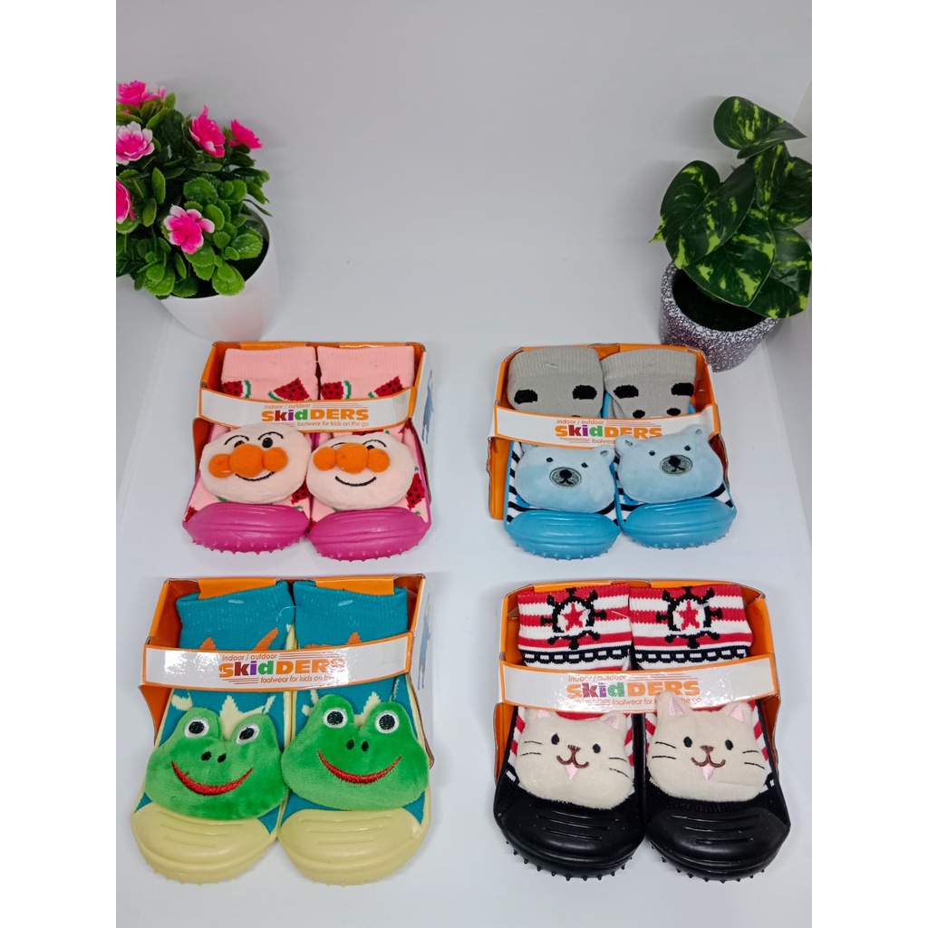 Skidder Prewalker Shoes /Sepatu Bayi Alas Karet Boneka lucuu