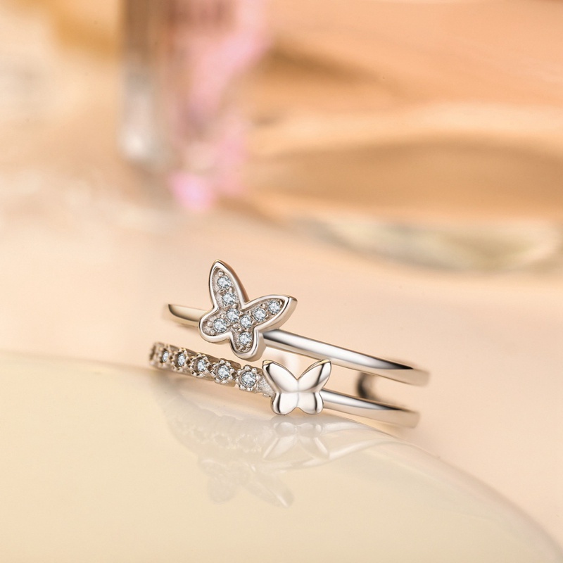 Fancyqube Cincin Model Double Butterfly Aksen Kristal Dan Berlian Imitasi Untuk Wanita