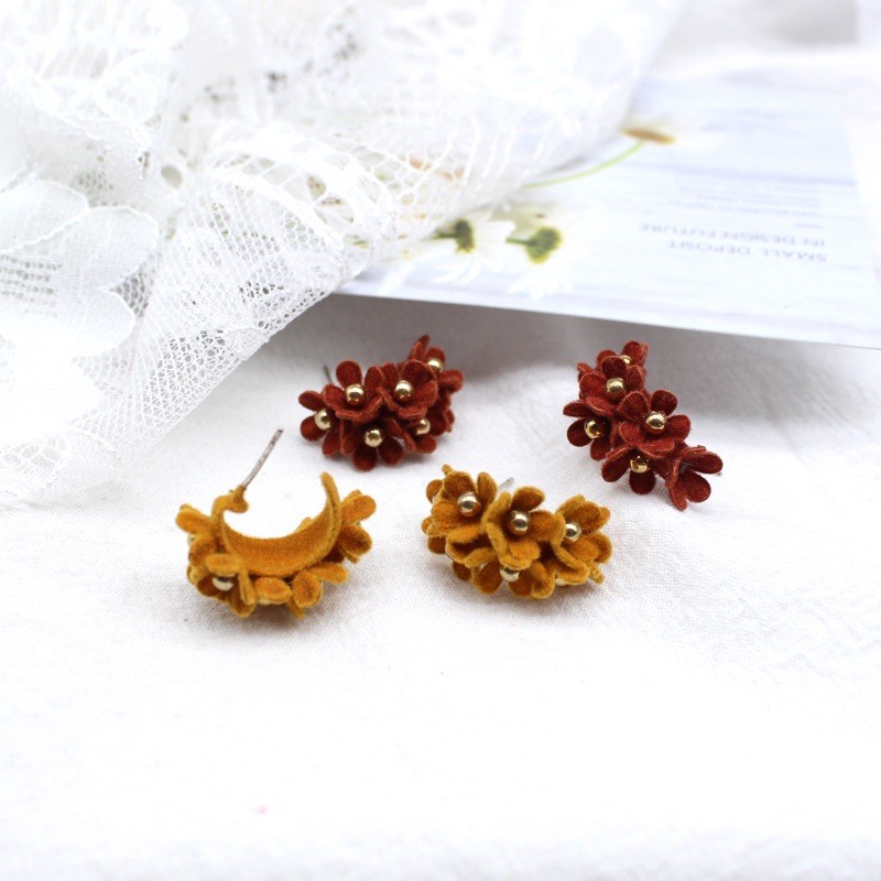 Anting semanggi warna HOT SALE AT 287116