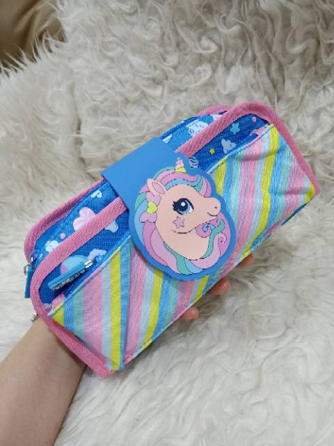 

Jual Produk TEMPAT PENSIL LIPAT ATAU POUCH BAHAN KANVAS / TPL MIX ''