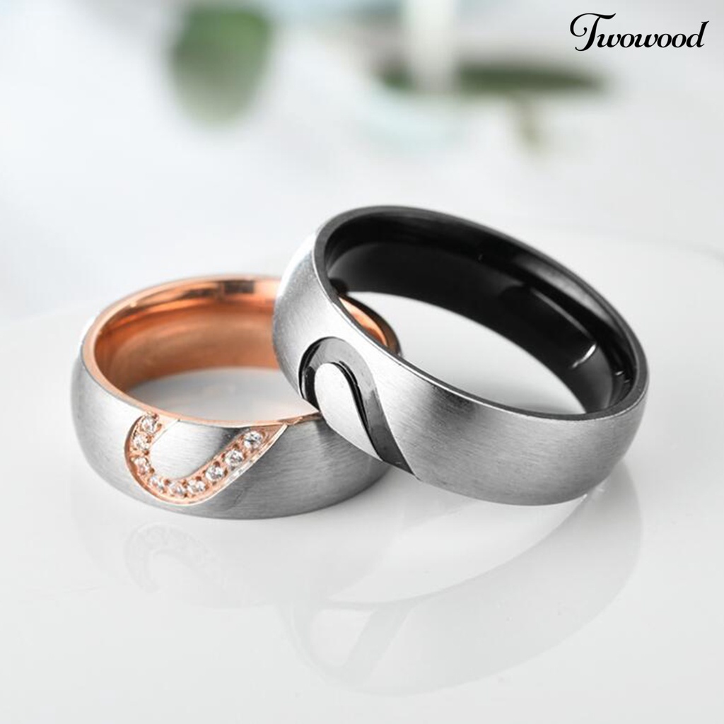 Cincin Berlian Imitasi Bentuk Setengah Hati Untuk Pasangan
