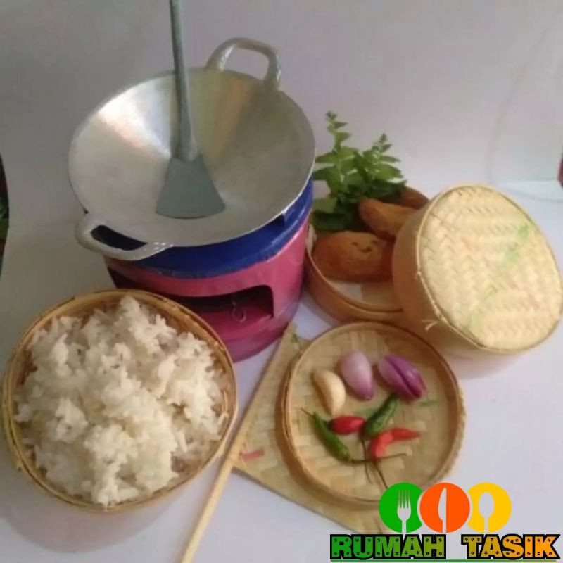 Set Mainan Masak Masakan Tradisional Kompor Dan Bakul Set