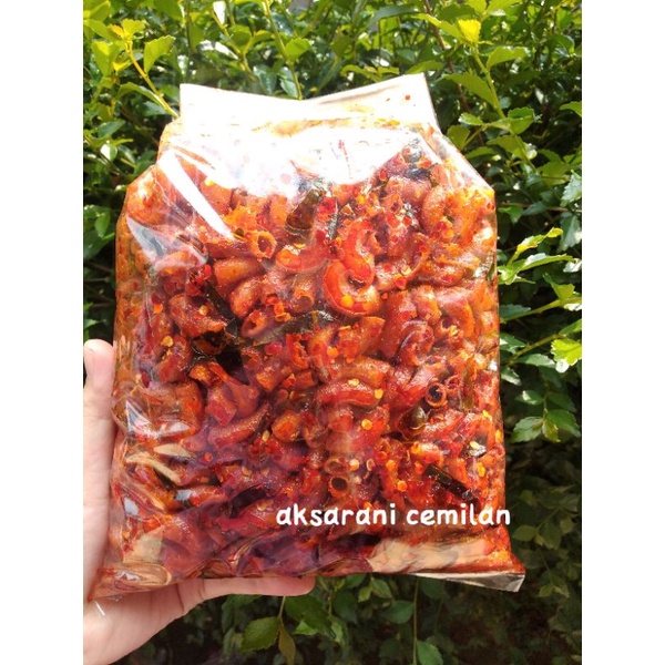 

COD makroni bantat kriuk pedas daun jeruk isi 500gram/makroni pedas/cemilan instan