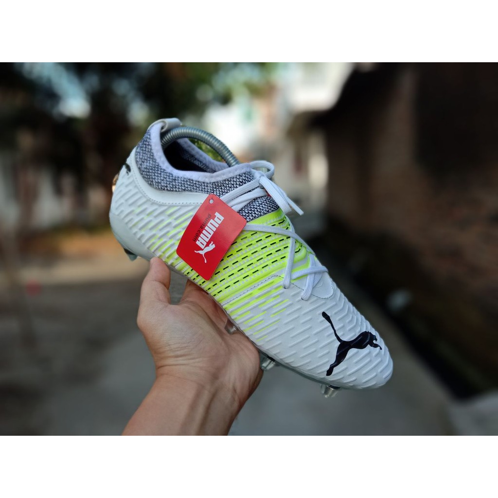 SEPATU BOLA SEMI BOOT PUMA FUTURE PUTIH HIJAU STABILO SEPATU OLAH RAGA PRIA SEPATU GRADE ORI SEPATU 