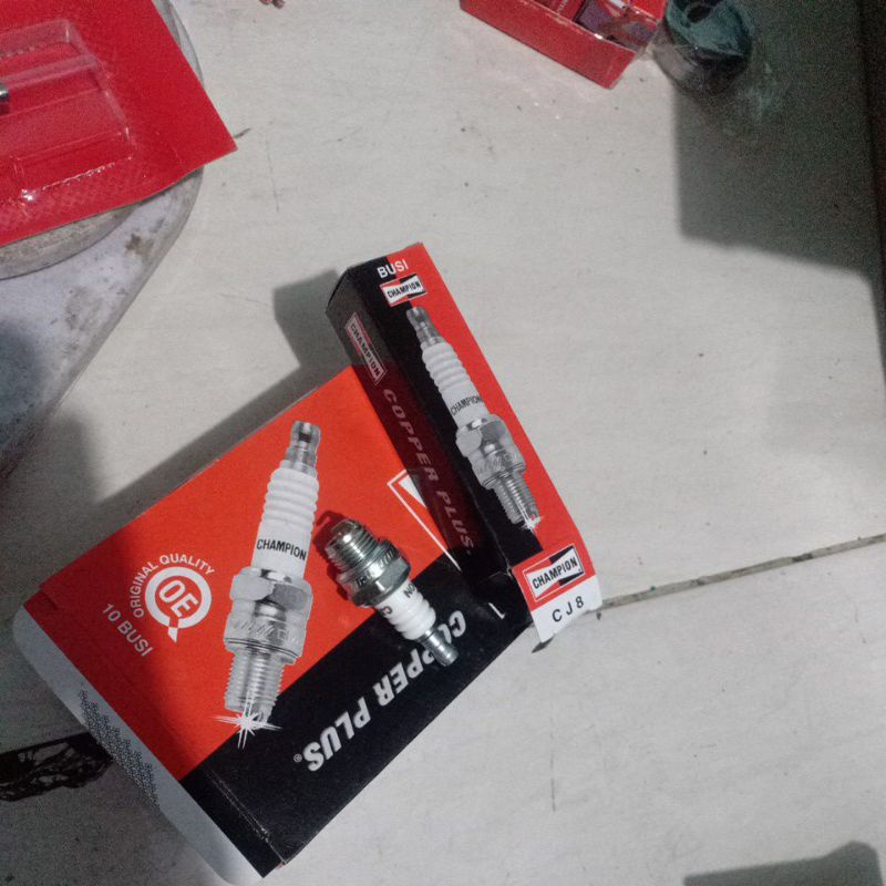 busi tangki semprot/potong rumput