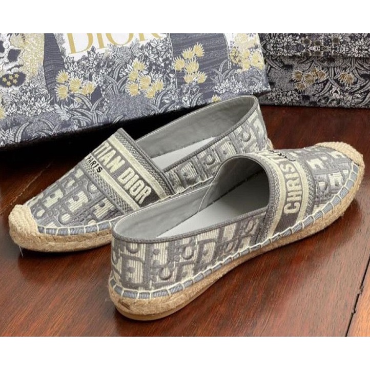 BEST SELLER! Sepatu Wanita Import Fashion Slip On Termurah 0230