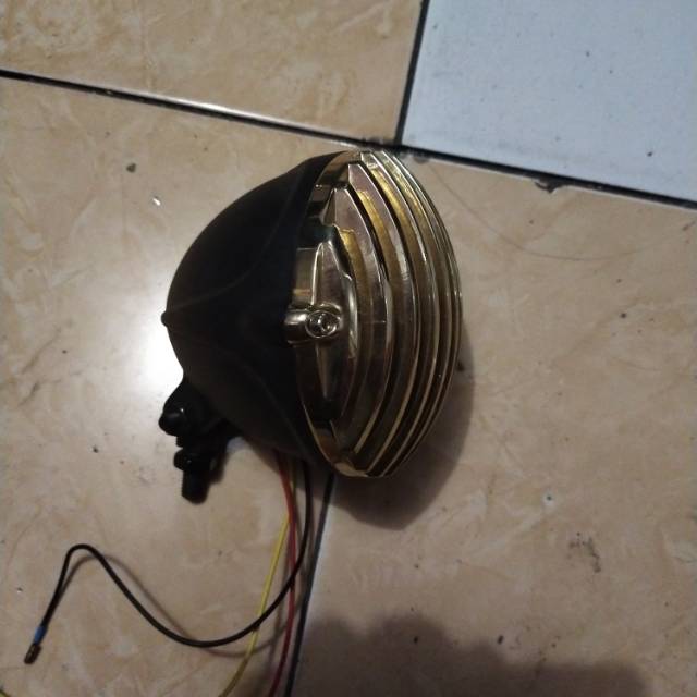 Lampu Depan Gril Batman Gril 3 inc