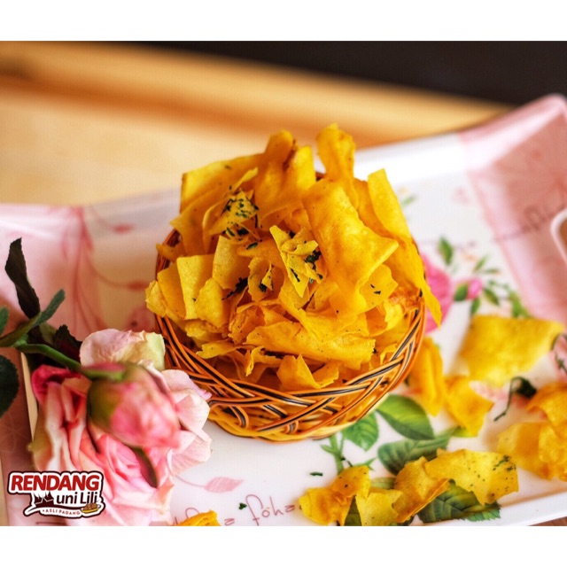

Krupuk talas pedas enak renyah gurih khas Padang by Uni Lili