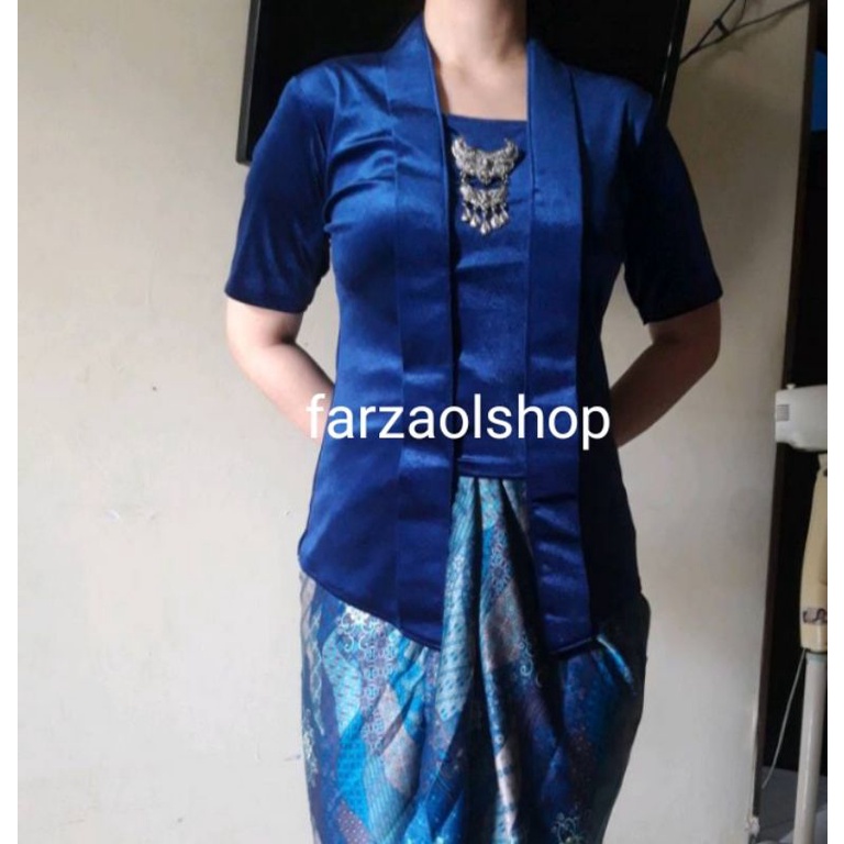 Kebaya beludru lengan pendek/ kebaya kutubaru