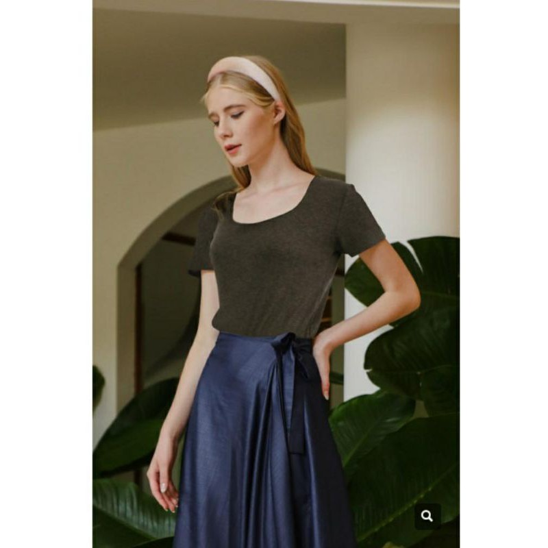 Mell Square Inner in Charcoal Maven