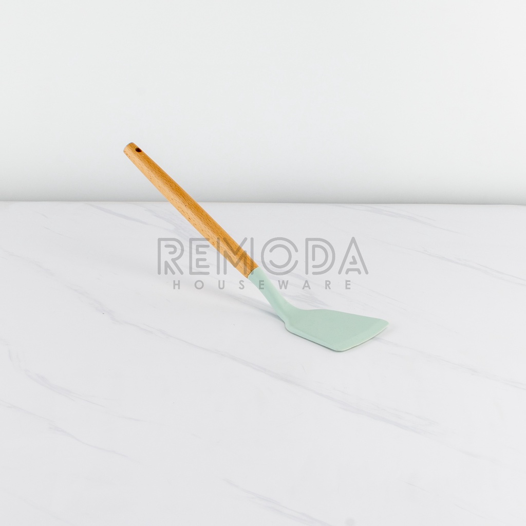 [Remoda]Spatula Silicon / Utensile Tahan Panas / Sutil Silicon / Kitchen Tool Gagang Kayu 100% ORIGINAL