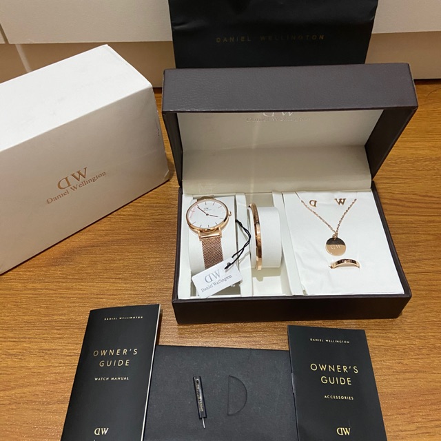 Dw melrose white exclusive set