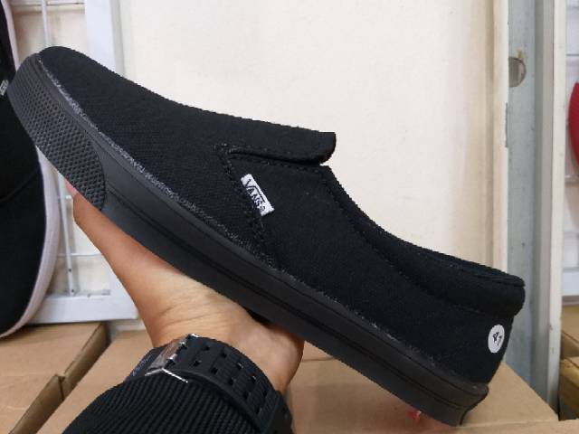 Sepatu Vans Slip On Slop Fullblack Tanpa Box Hitam Polos Sekolah Kerja Formal Traning Ospek Murah