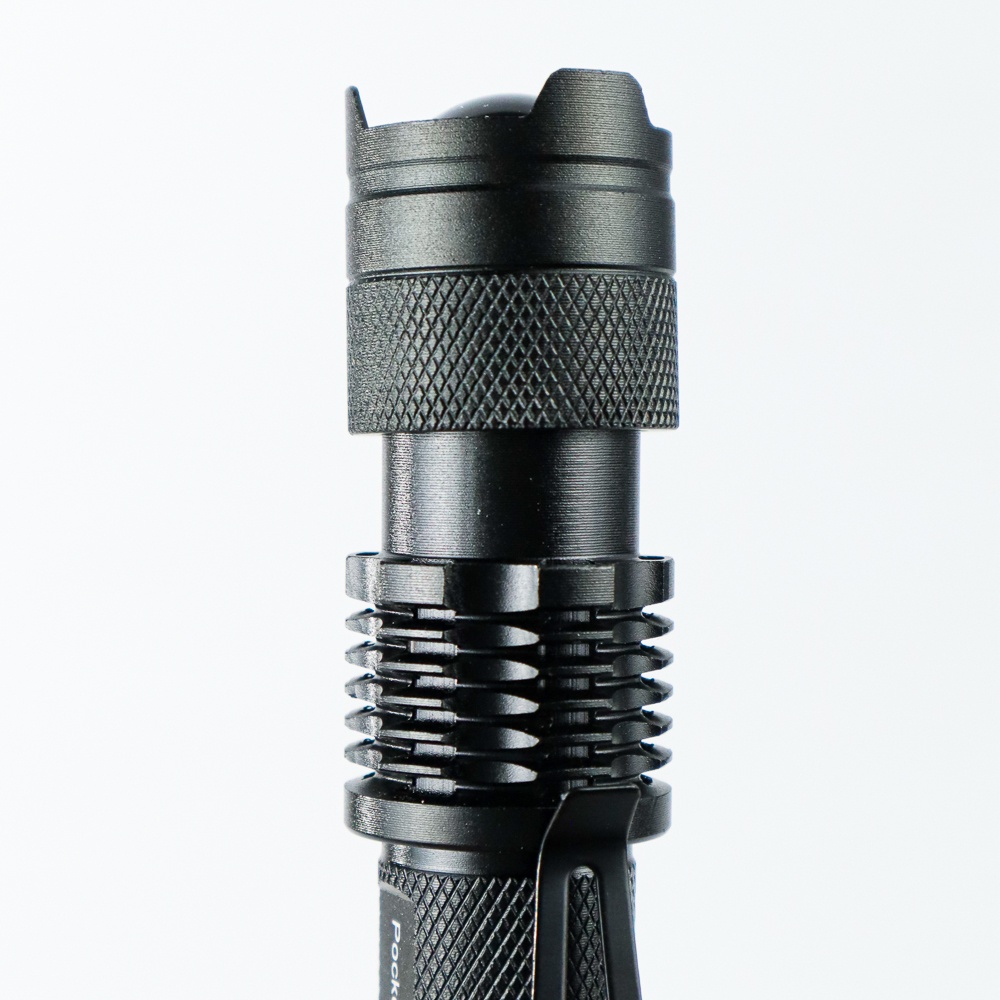 Pocketman Senter LED 2000 Lumens Waterproof - OMFL1PBK Black