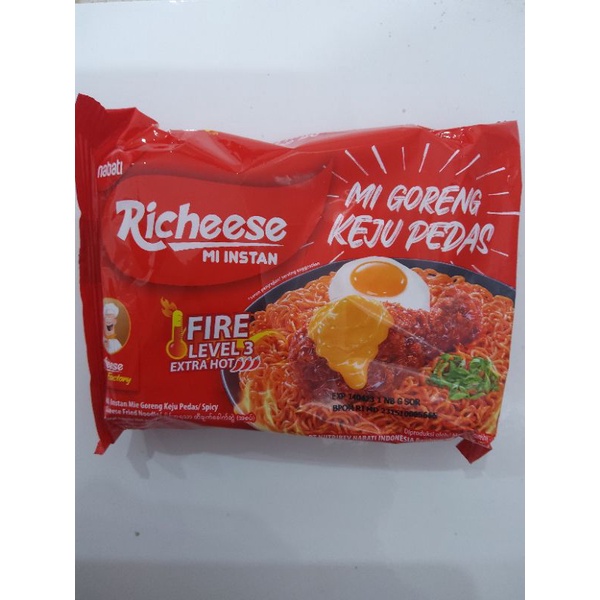

Nabati Richeese mi goreng keju pedas level 3