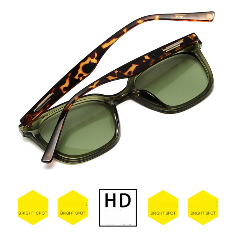 Korea Fashion Kacamata Hitam Wanita Retro Square Shades for Women and Men