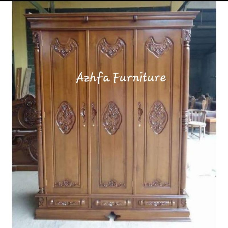 almari 3 pintu