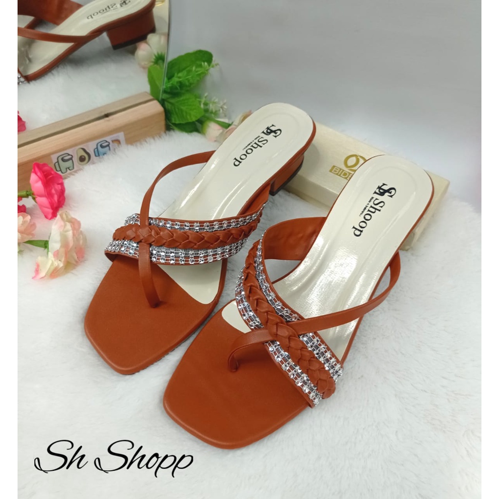 Sendal heels Wanita Model silang jepit