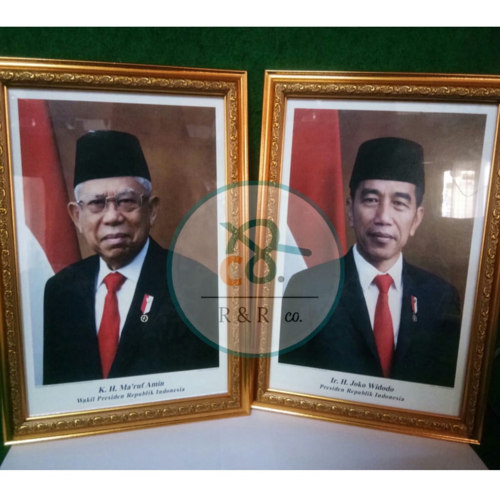 

Foto Presiden dan Wakil( sudah satu set )
