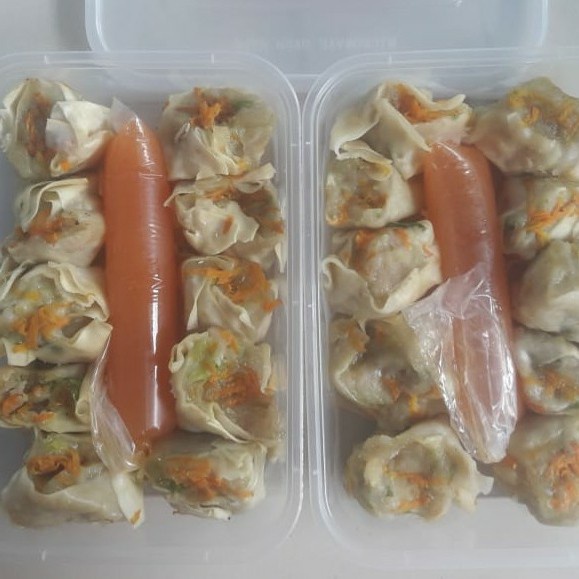 

dimsum ayam frozen sosis dan wortel