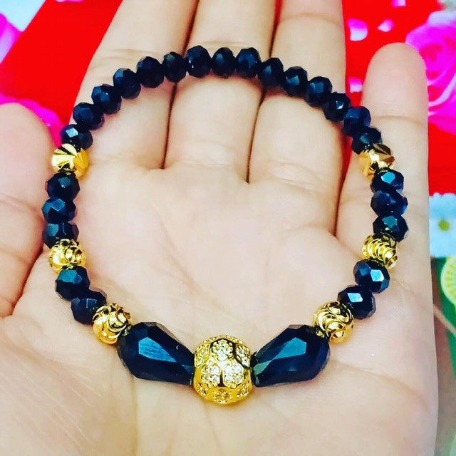 Gelang kristar hitam