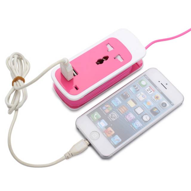 Stop Kontak Colokan Listrik Universal dengan 2 USB Port