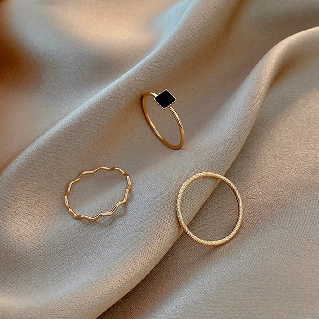 Hu Hu Hu Hu Hu Alat Bantu Pasang Kacamata♡ 5pcs / 3Pcs Cincin Ibu Jari Warna Glossy Tahan Lama Untuk Wanita