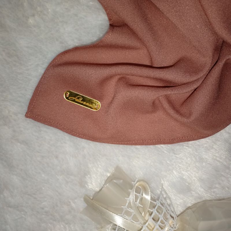 AKHWAT COLLECTIONS | PASHMINA DIAMOND CREPE ITALIANO 200X70 CM | FREE GIFT | JUMBO | PASHMINA VIRAL-Baked clay