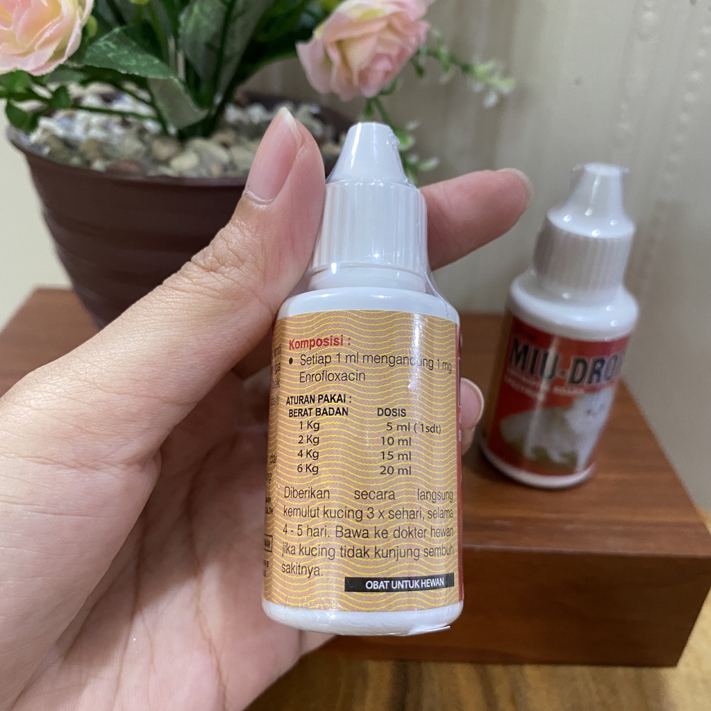 MIU DROP Antibiotik Board Spectrum Obat Antibiotik Tetes Untuk Pencernaan Pernafasan Kuicing dan Anjing 30ml