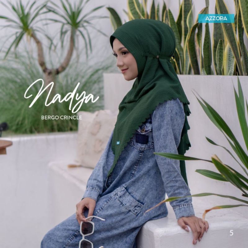 jilbab bergo crinkle Nadya free masker ORI AZZORA-Emerald