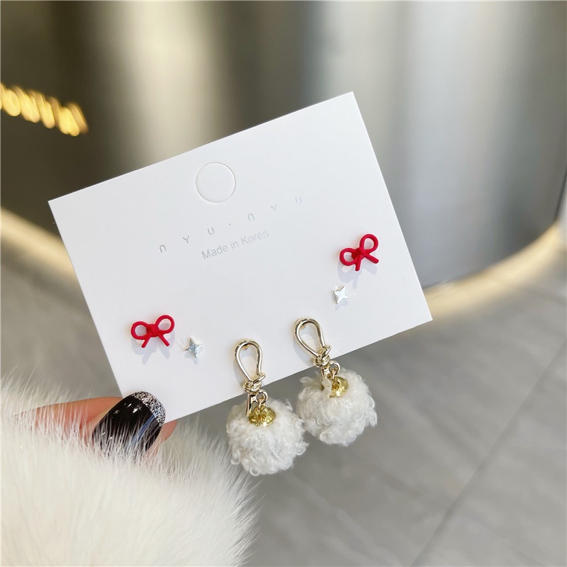 6pcs / Set Anting Tusuk Bentuk Pita / Bintang / Bola Plush Bahan Alloy Gaya Korea Untuk Wanita