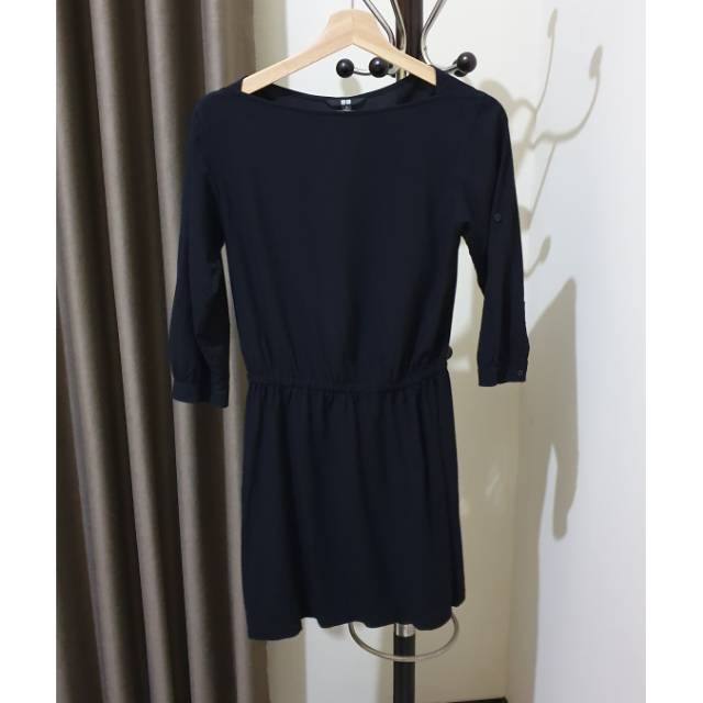 Dress second bekas UNIQLO size S